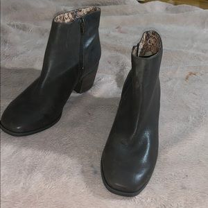 lucky brand boots